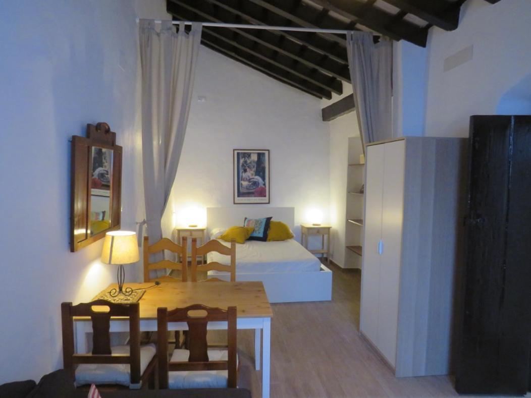 Apartamento Tranquilo En El Centro De Conil Apartment *